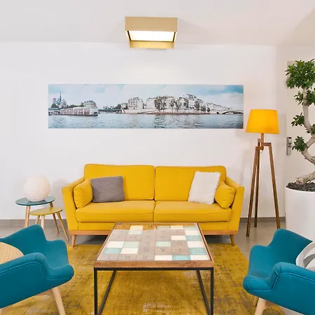 Residhome Park Appart hôtel 3*