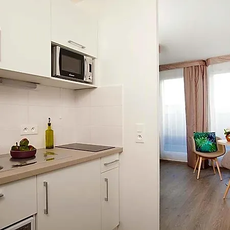 Residhome Park Ξενοδοχείο με διαμερίσματα 3*